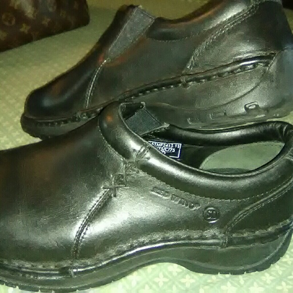 red wing nursing shoes